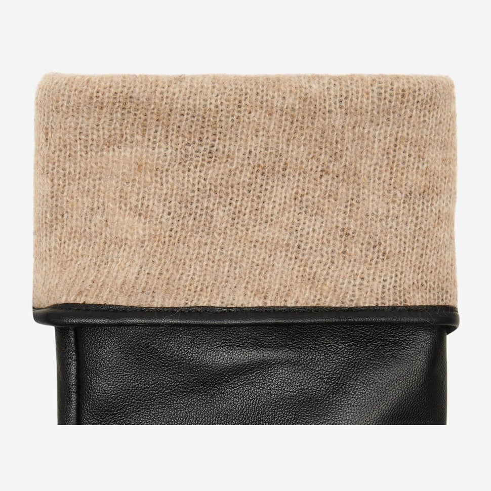 Emma - extra-long sheepskin leather gloves with wool/cashmere lining & touchscreen feature - Schwartz & von Halen - UK - 3
