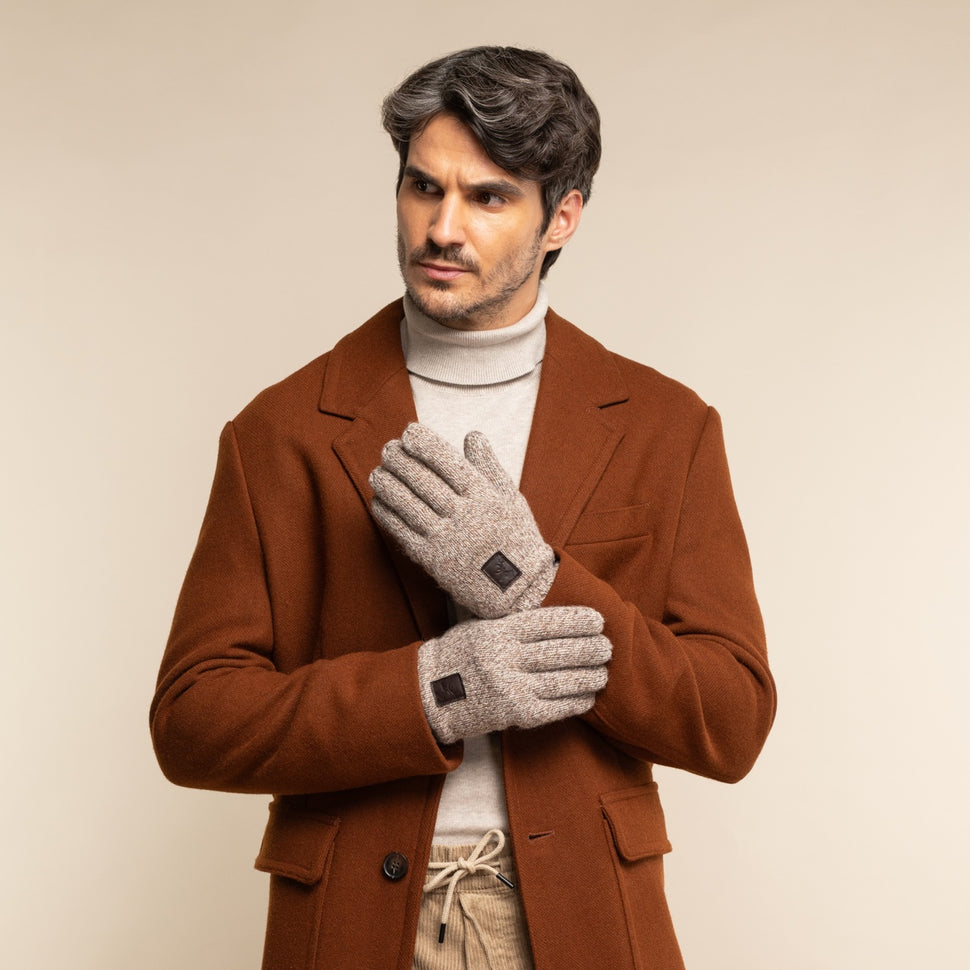 Hudson (light grey) - knitted gloves from Shetland wool with warm fleece lining - Schwartz & von Halen - UK - 4