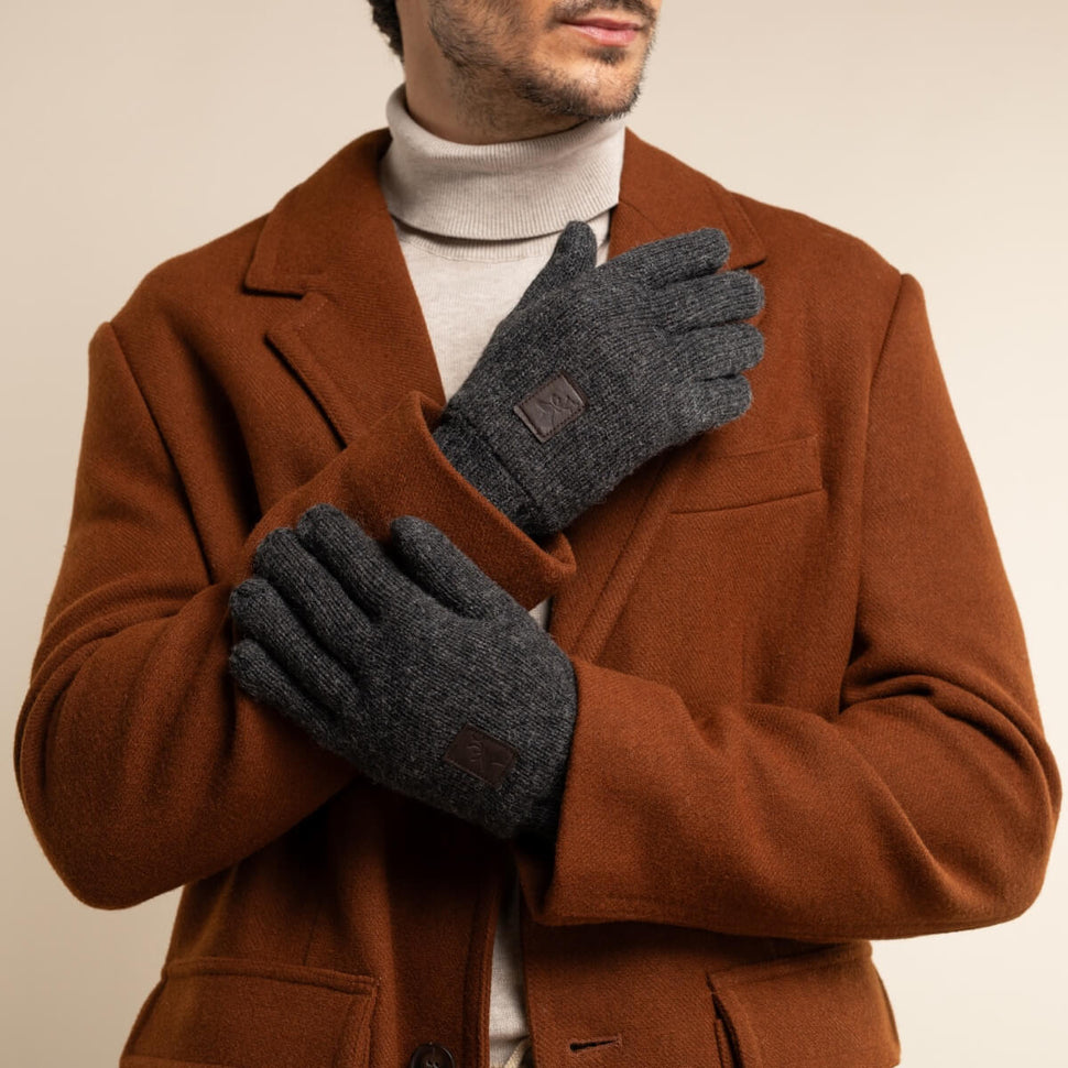 Hudson (dark grey) - knitted gloves from Shetland wool with warm fleece lining - Schwartz & von Halen - UK - 7