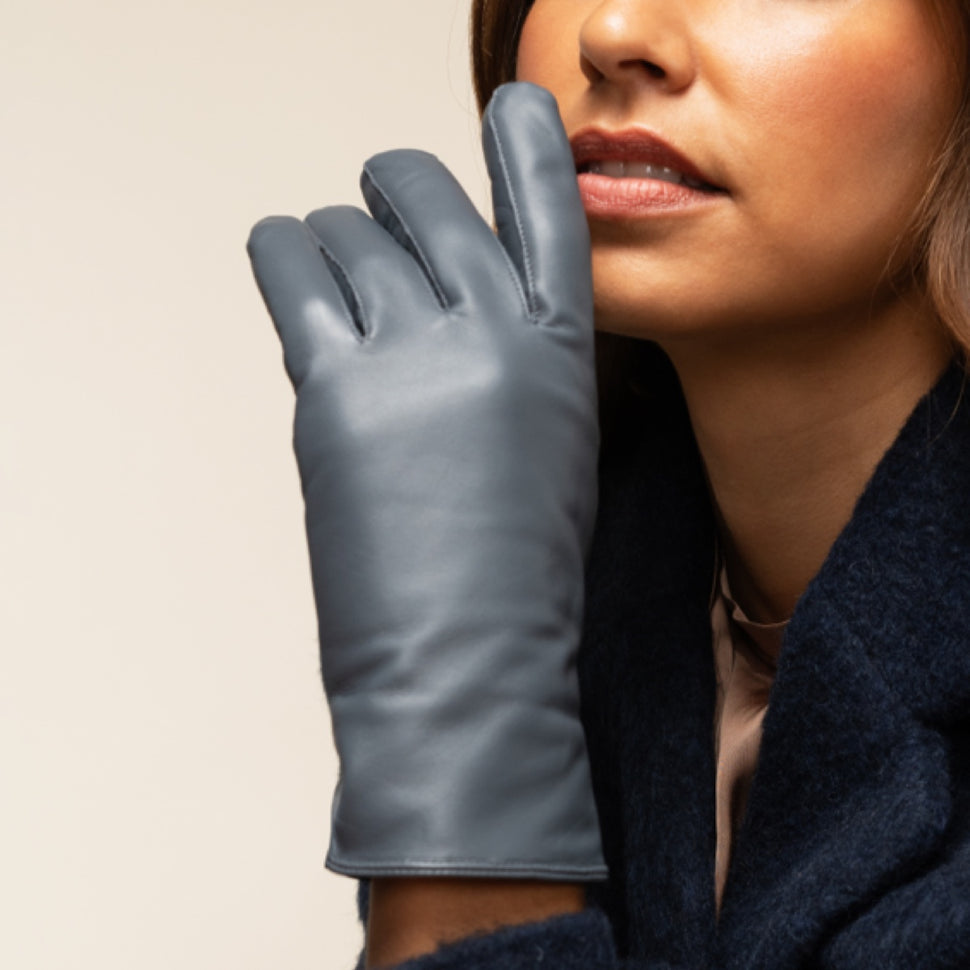 Ivy (grey) – sheepskin leather gloves with wool/cashmere lining & touchscreen feature - Schwartz & von Halen - UK - 11