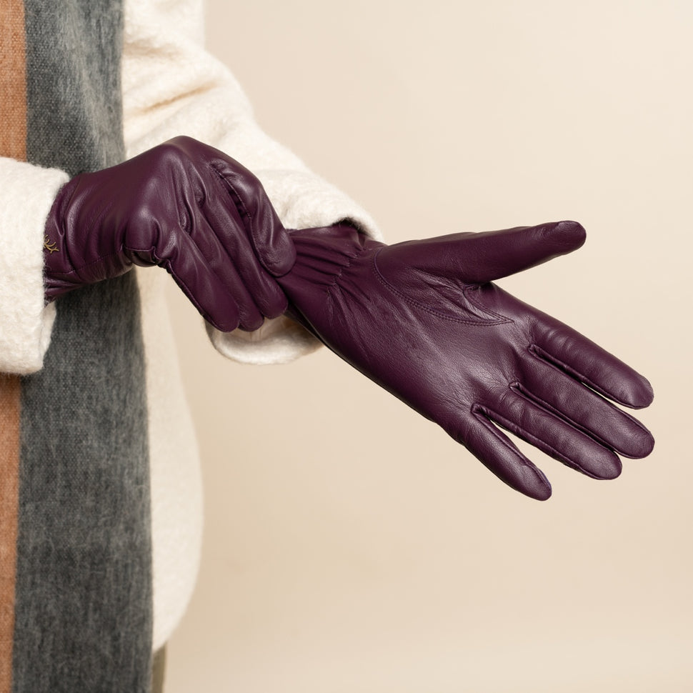 Ivy (purple) - sheepskin leather gloves with wool/cashmere lining & touchscreen feature - Schwartz & von Halen - UK - 12