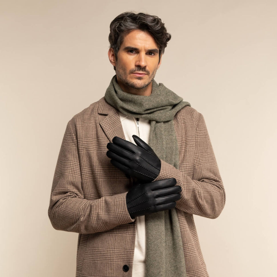 Jaxon (black) - goatskin leather gloves with luxurious faux fur lining & touchscreen feature - Schwartz & von Halen - UK - 5