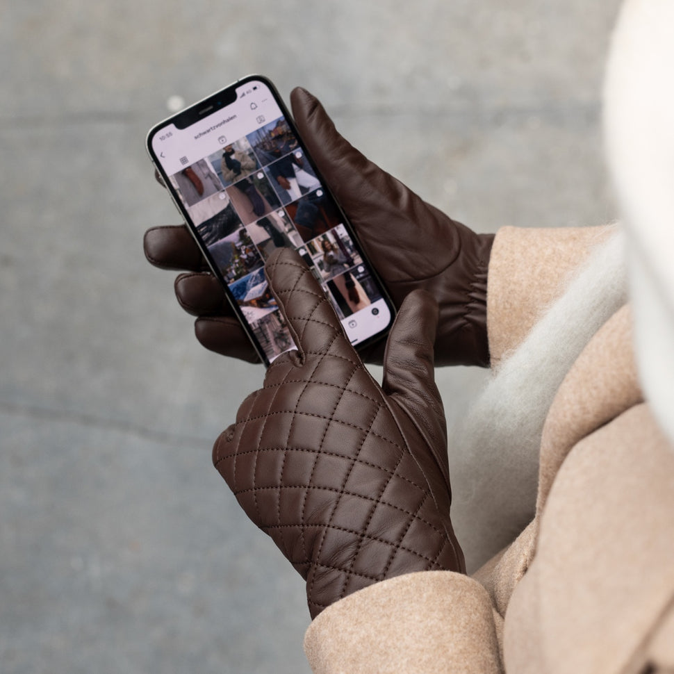 Kira (brown) - sheepskin leather gloves with wool/cashmere lining & touchscreen feature - Schwartz & von Halen - UK - 6