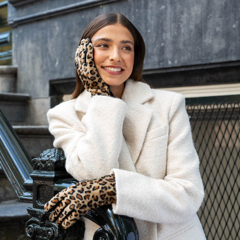 Leopard - sheep leather gloves with warm fleece lining & touchscreen feature - Schwartz & von Halen - UK - 5
