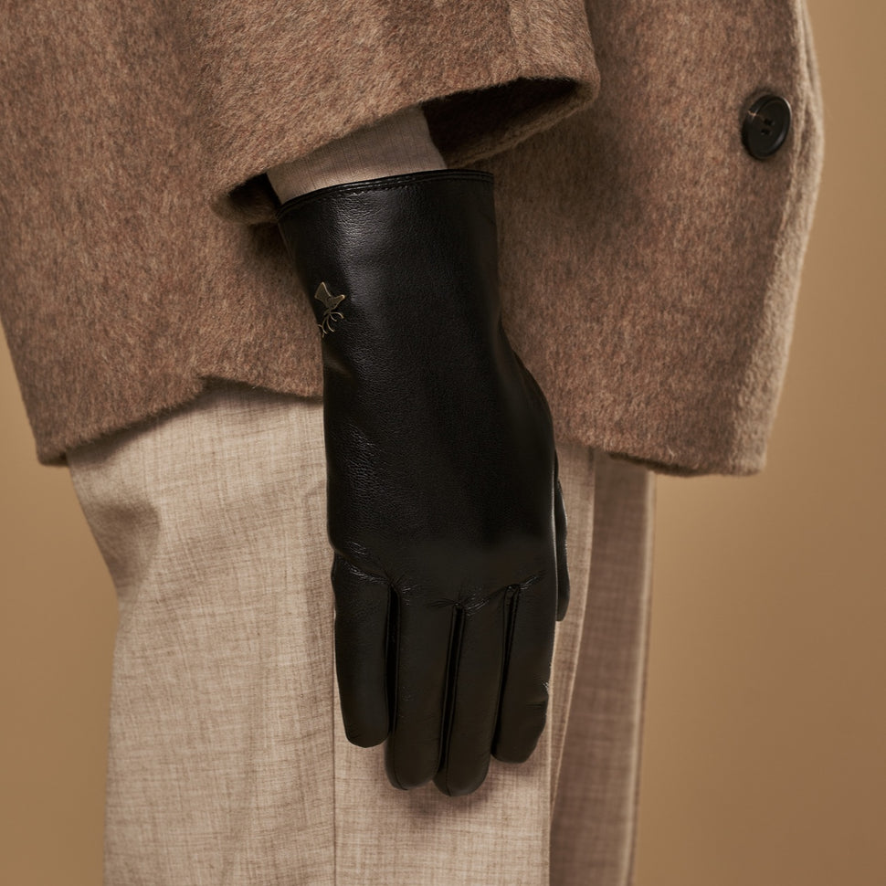 Luna - vegan leather gloves with fleece lining & touchscreen feature - Schwartz & von Halen - UK - 10