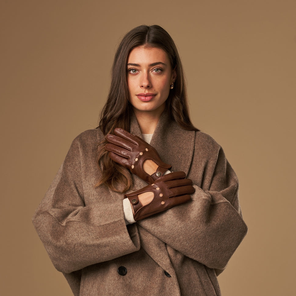 Marley (brown) – luxurious driving gloves made of American deerskin leather  - Schwartz & von Halen - UK - 3