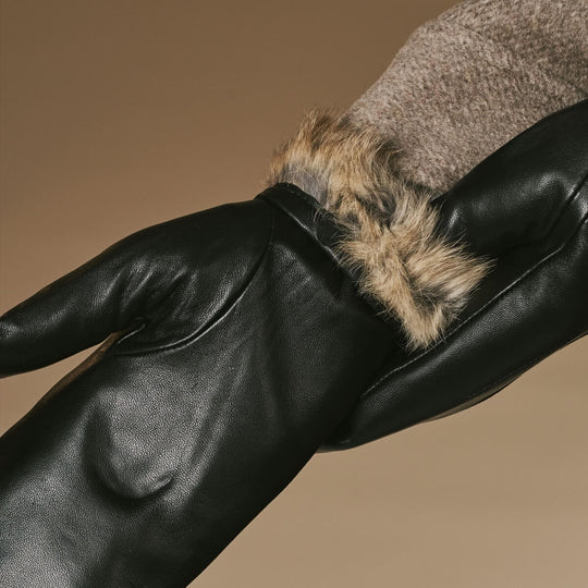 Megan (black) - Women’s lambskin leather mittens with rabbit fur lining and touchscreen feature