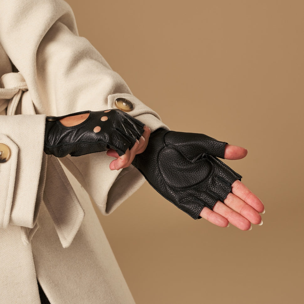 Robyn (black) – luxurious fingerless driving gloves made of American deerskin leather - Schwartz & von Halen - UK - 4