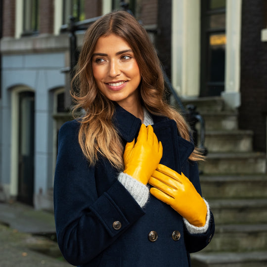 Ivy (yellow) - Sheepskin leather gloves with wool/cashmere lining & touchscreen feature