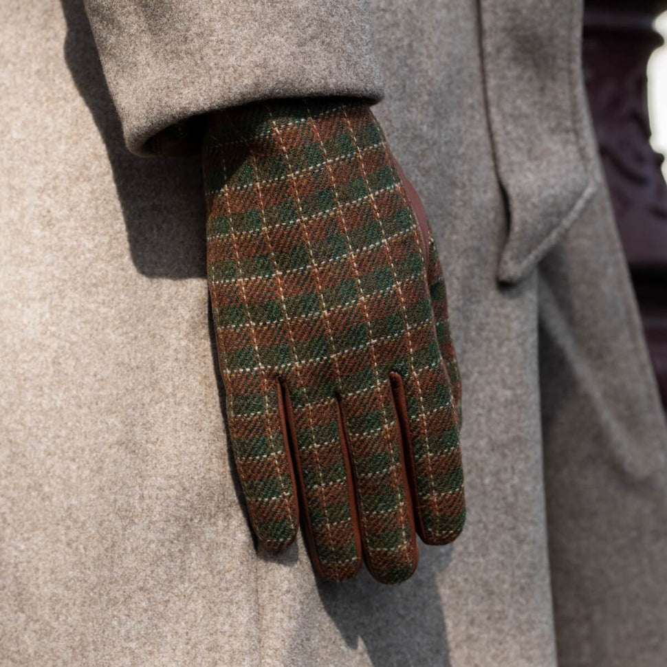 Rosie - sheepskin leather gloves with fleece lining & touchscreen feature - Schwartz & von Halen - UK - 8