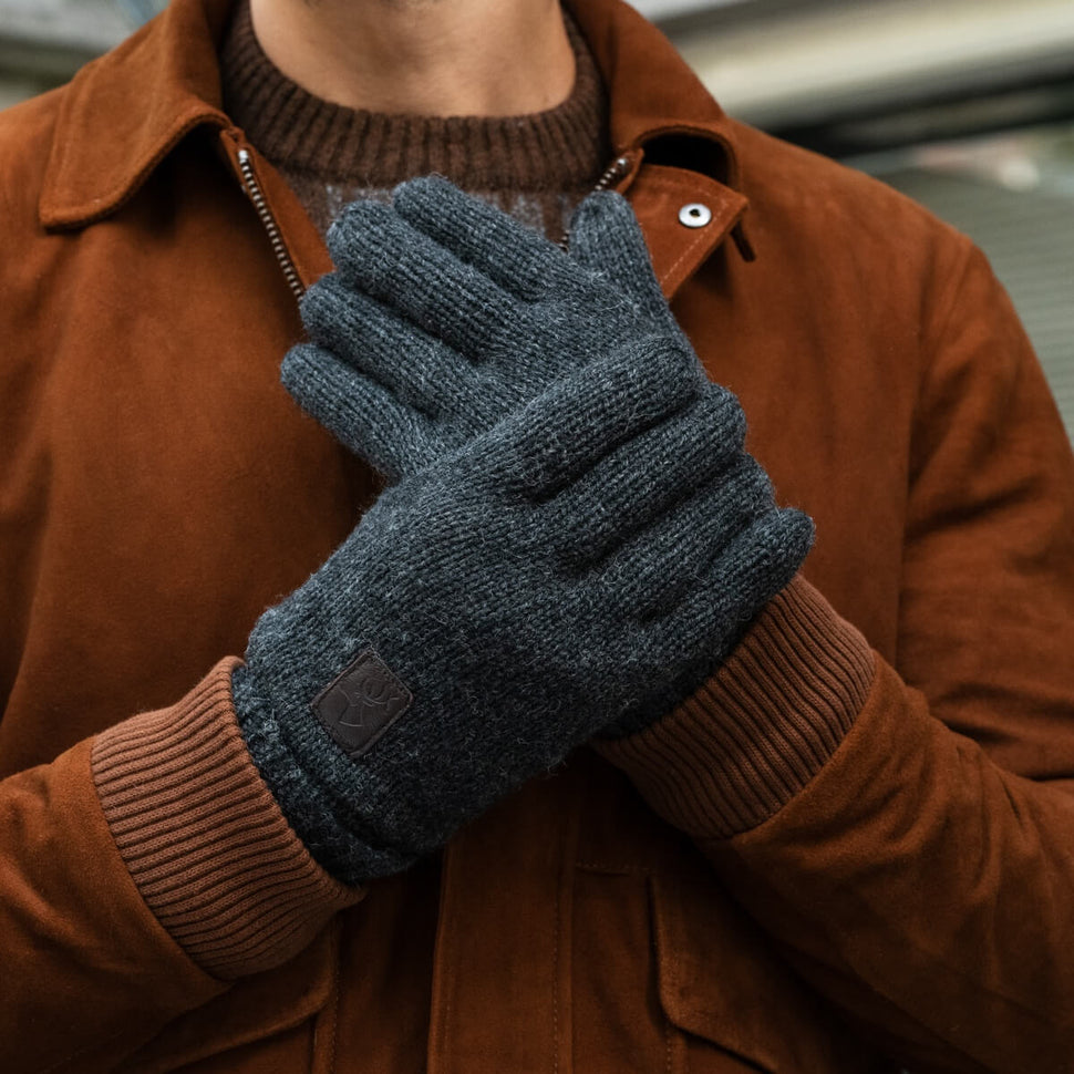 Hudson (dark grey) - knitted gloves from Shetland wool with warm fleece lining - Schwartz & von Halen - UK - 8