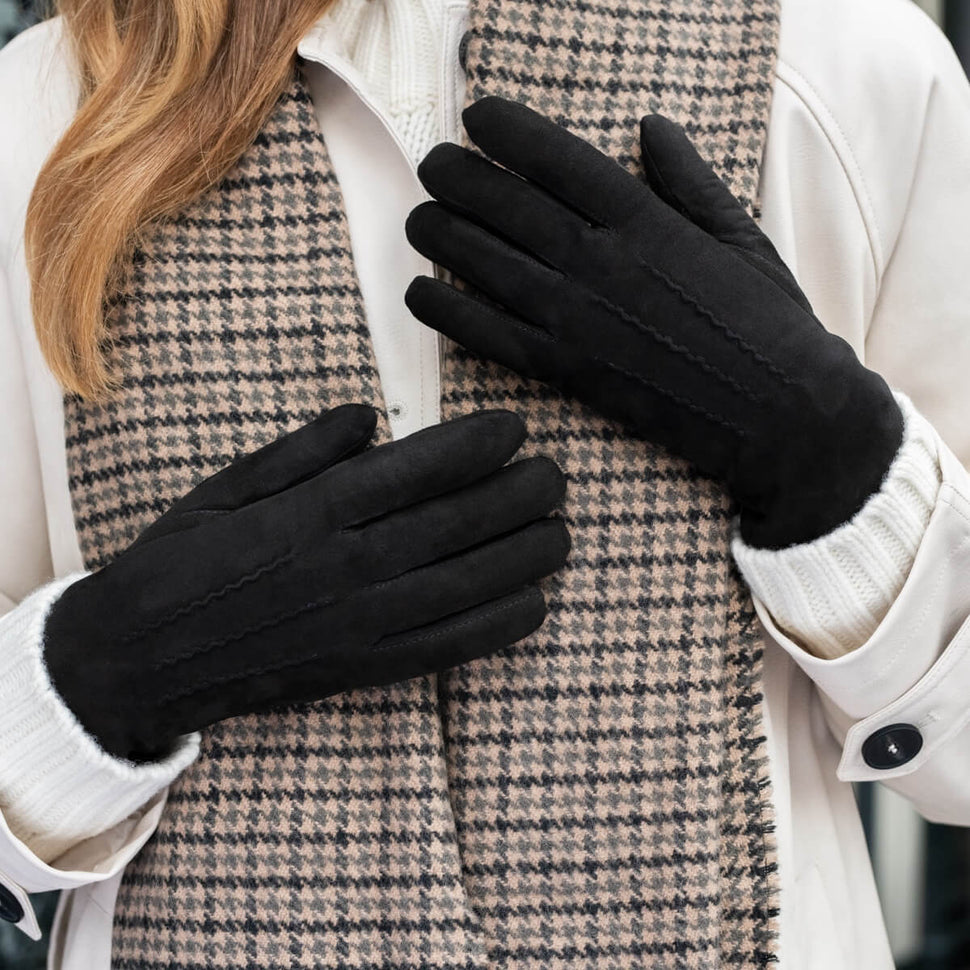 Elizabeth (black) - suede leather gloves with warm faux fur lining - Schwartz & von Halen - UK - 10