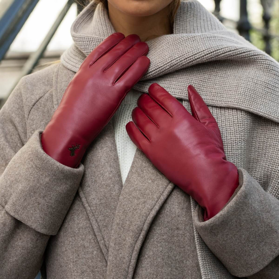 Ivy (red) – sheepskin leather gloves with wool/cashmere lining & touchscreen feature - Schwartz & von Halen - UK - 8