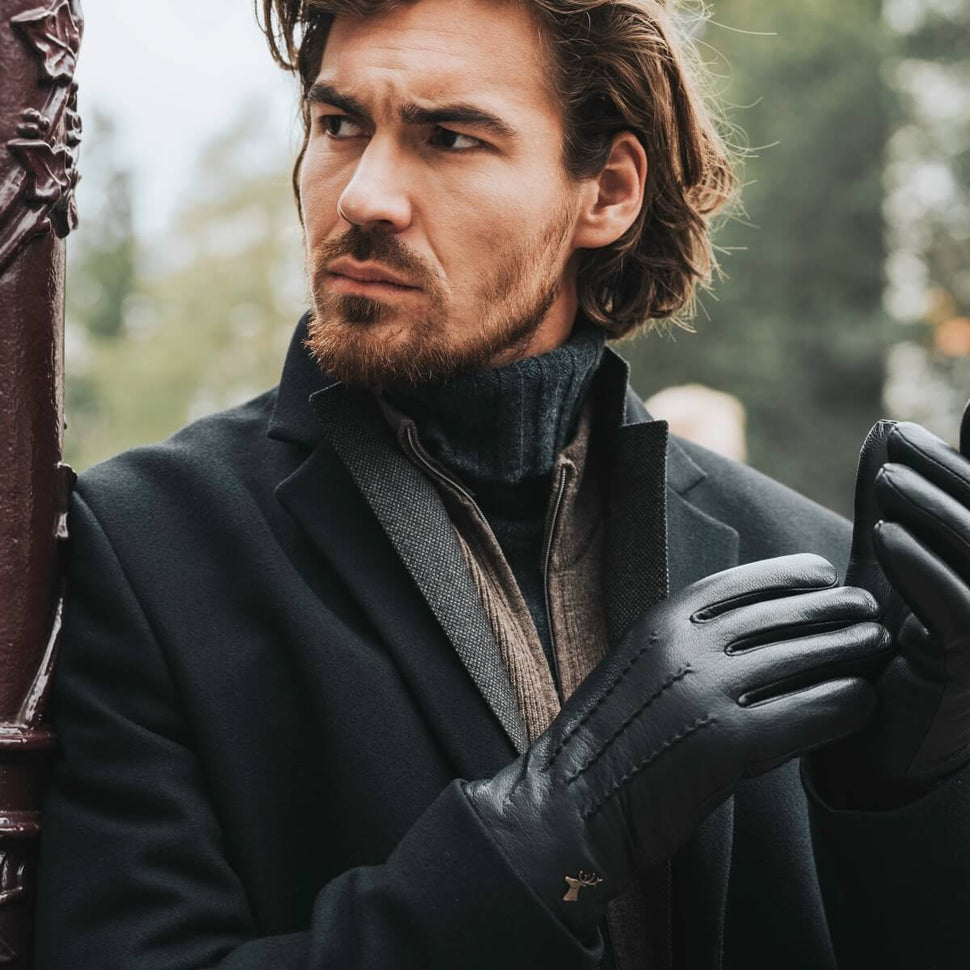 Hunter (black) – goatskin leather gloves with lambswool lining & touchscreen feature - Schwartz & von Halen - UK - 8