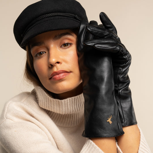 Emma (black) - Extra-long sheepskin leather gloves with luxurious cashmere lining & touchscreen feature