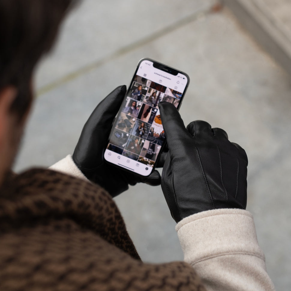 Jake (black) - sheepskin gloves with warm fleece lining & touchscreen feature - Schwartz & von Halen - UK - 5