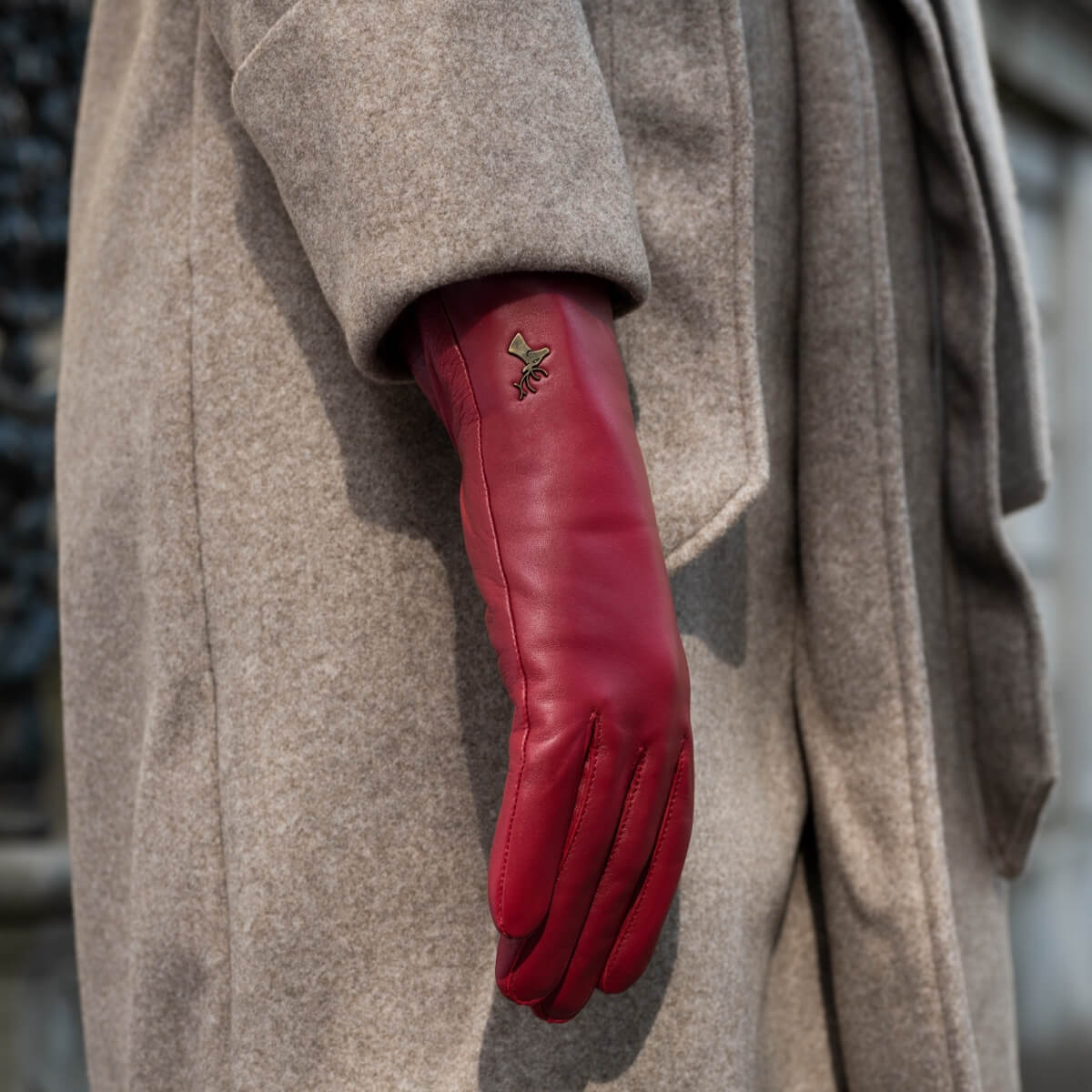 Red Leather Gloves - Women - Cashmere - Touchscreen – Schwartz